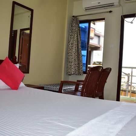 Hotel Lovely Inn ! Puri Exterior foto